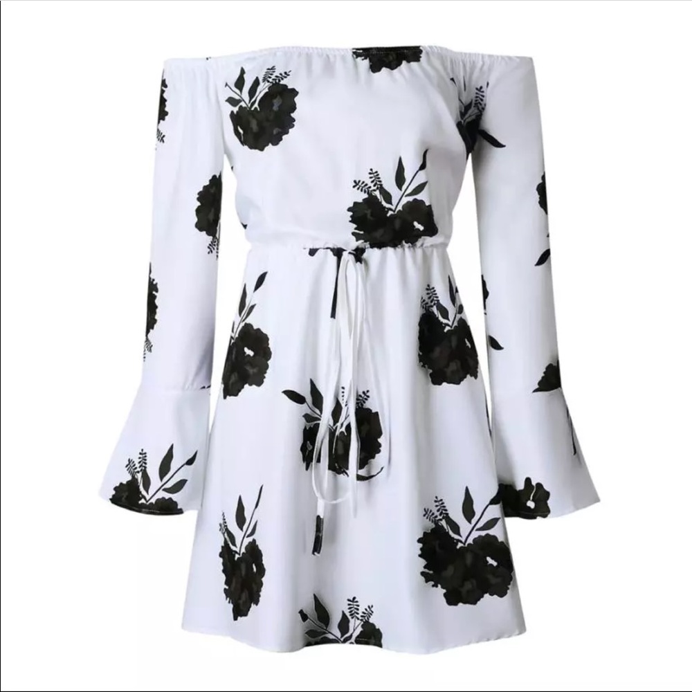 New ! Off the shoulder summer white dress